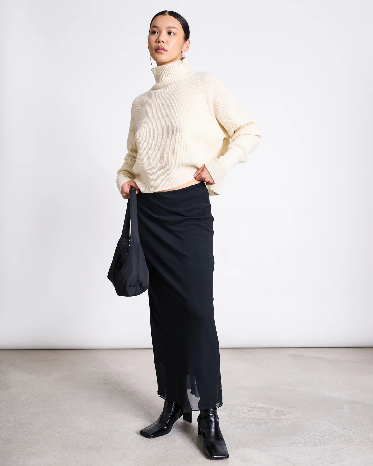 HIGH-NECK JUMPER WOOLY OLA | OFFWHITE