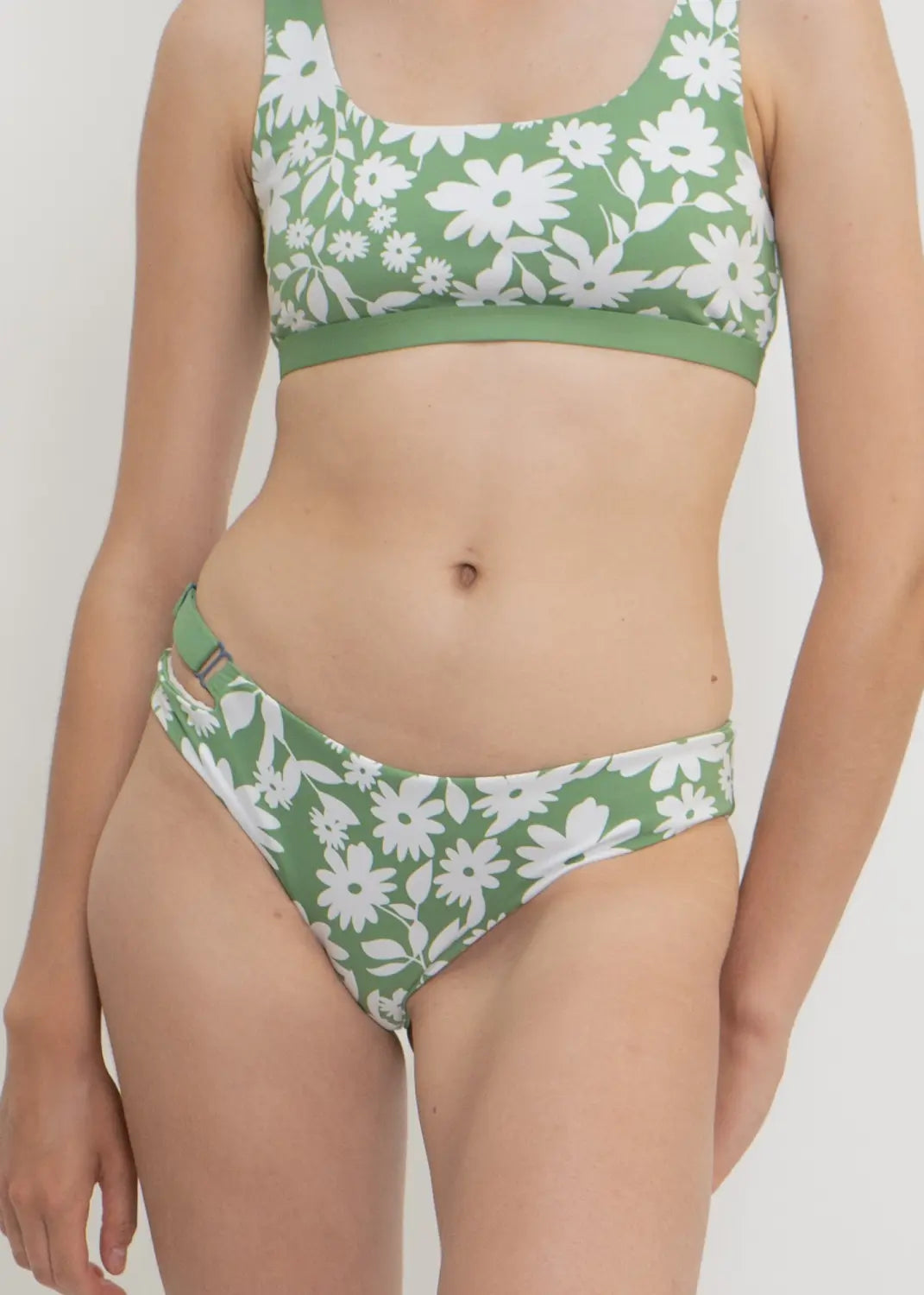 CAPARICA BIKINI HOSE | GREEN MOONFLOWER PRINT