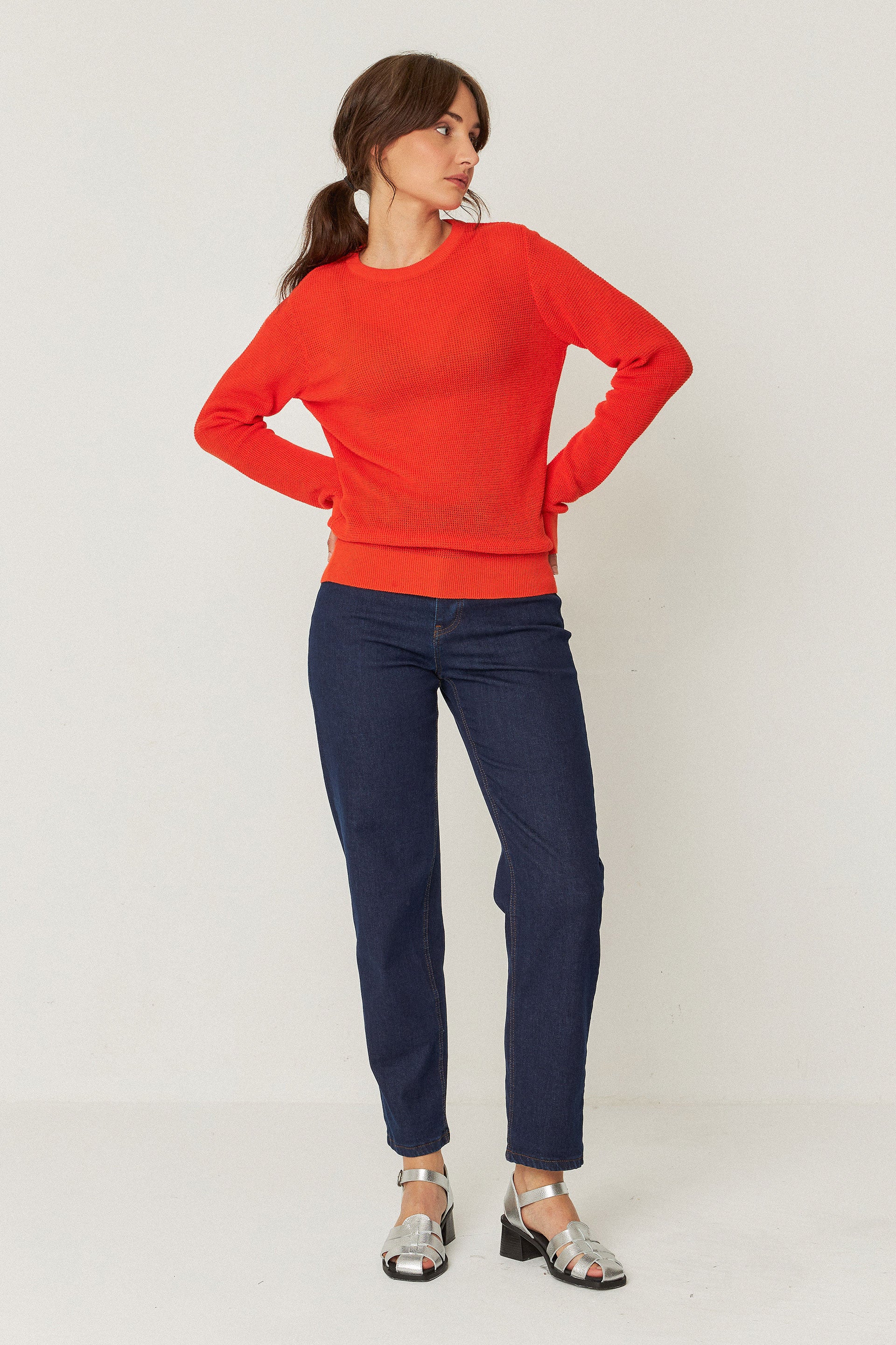 IRADI-GOTS SWEATER | RED TILE