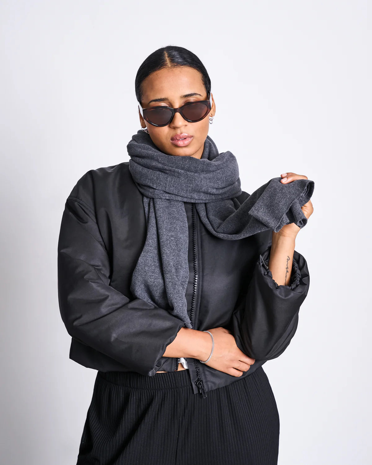 SCARF ROSS | DARK GREY