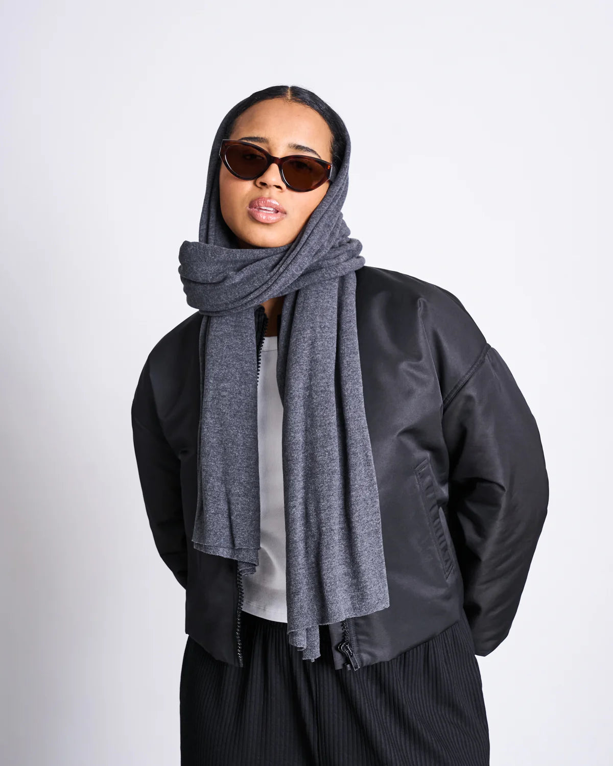SCARF ROSS | DARK GREY