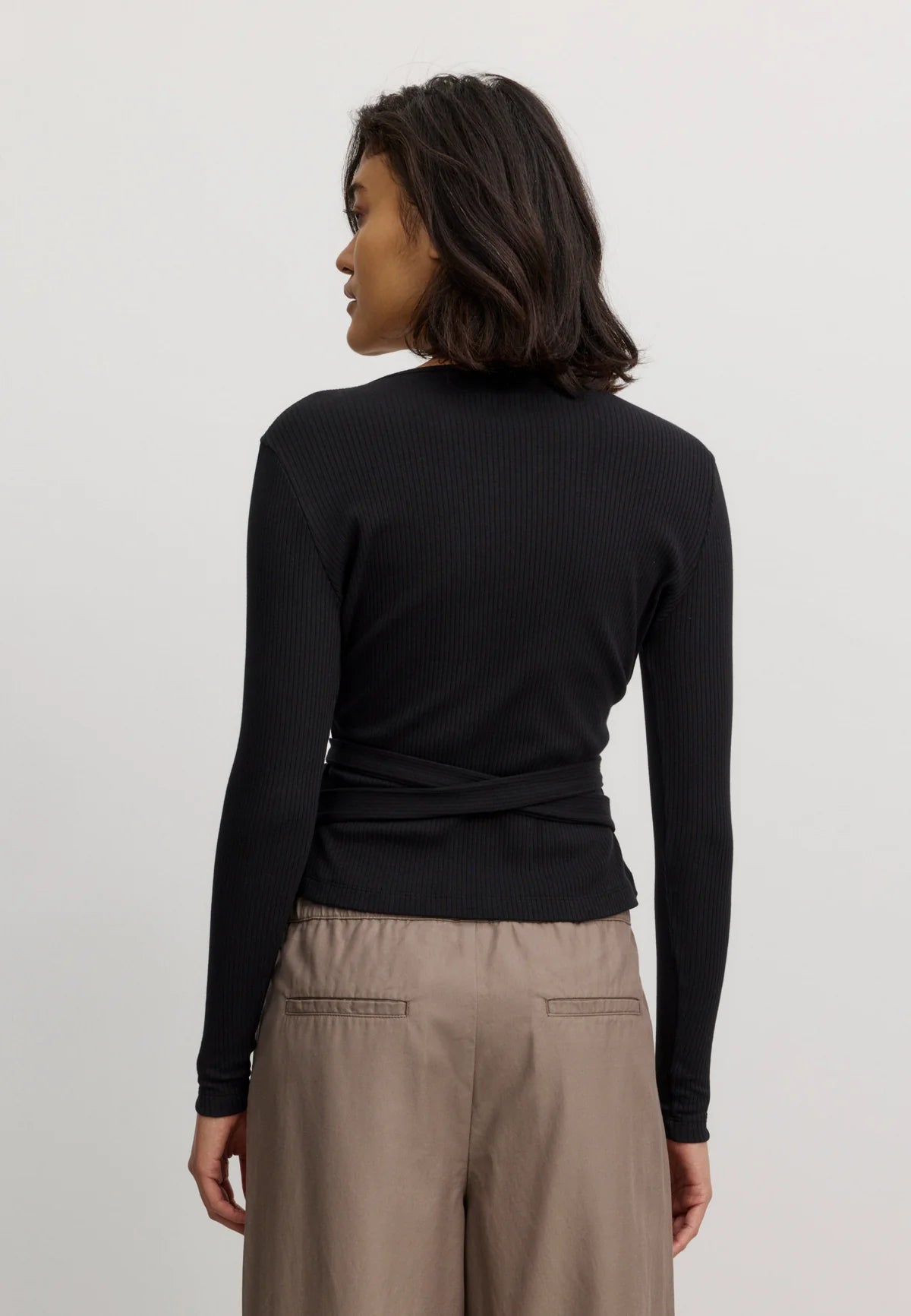 RIB LONGSLEEVE ARONIA | BLACK