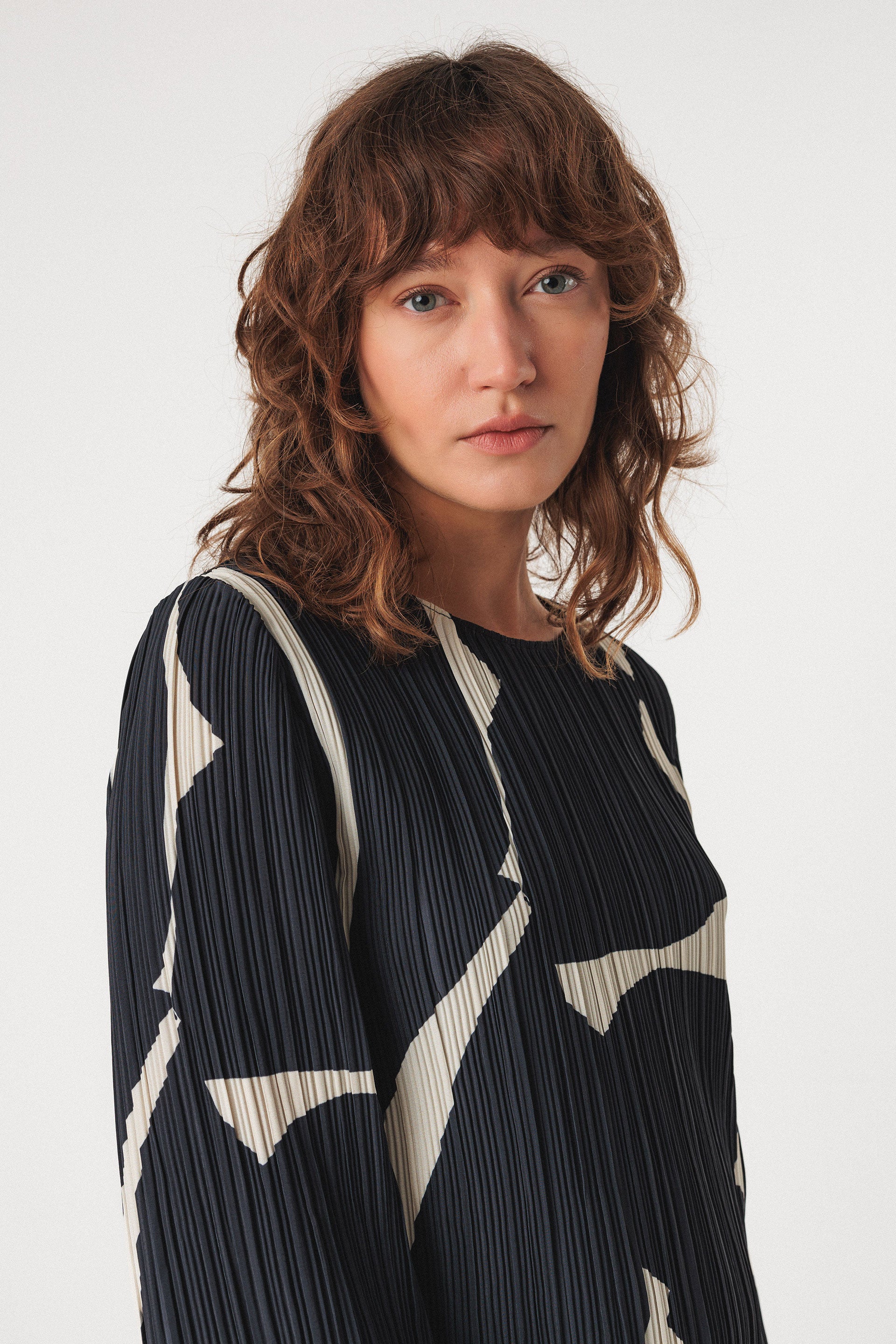 ELBIRA SHIRT | HALF AND HALF