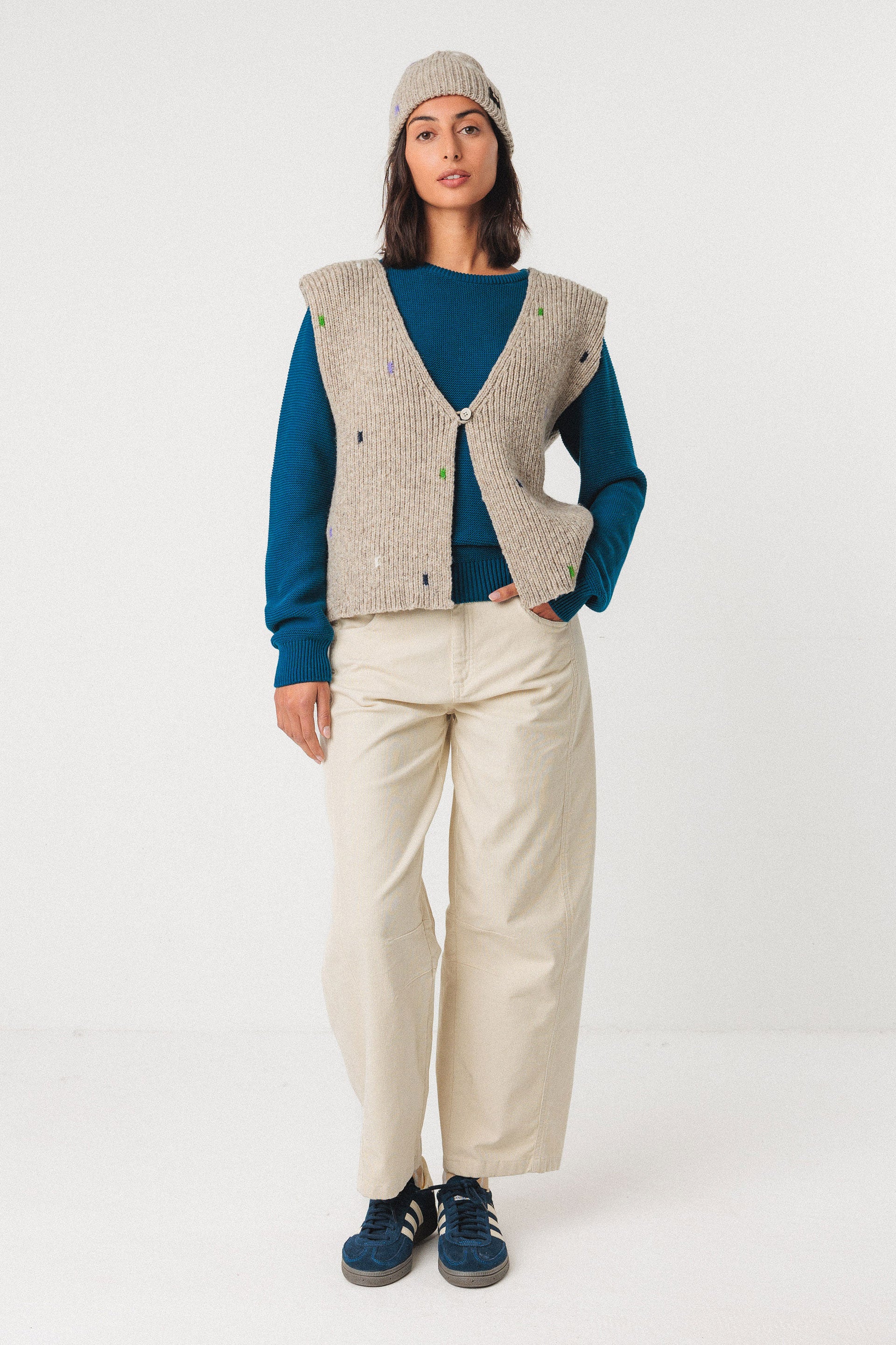 GOIATZ SWEATER | CREAM